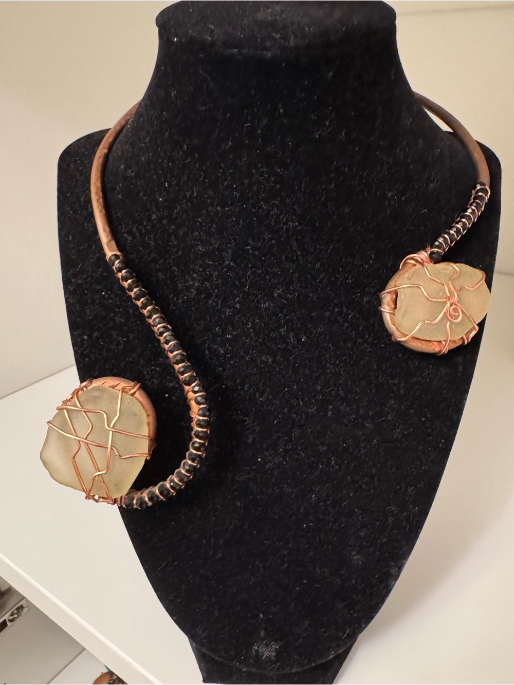 Artisan Copper Wire Sea Glass Open Collar Necklace - Brown/Cream